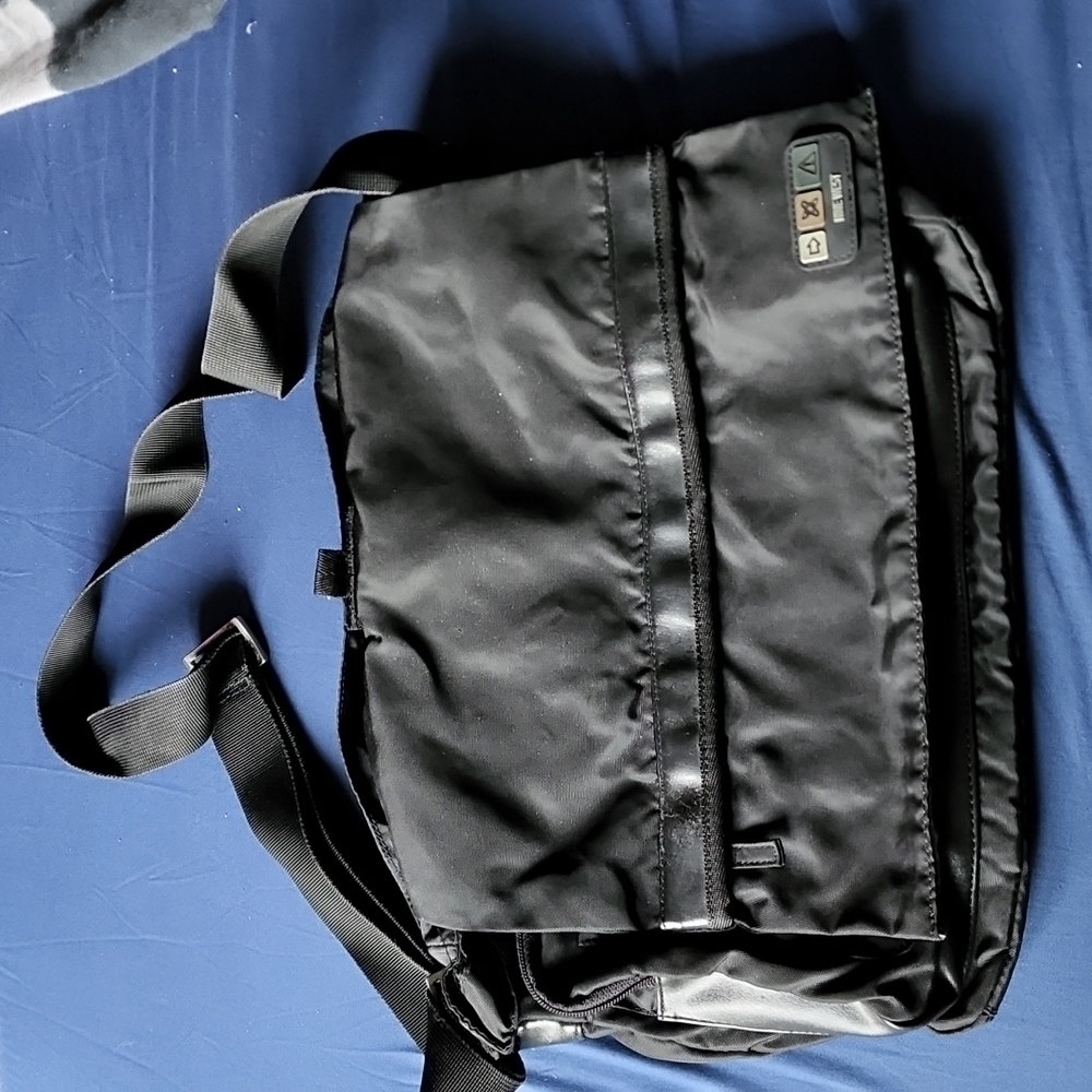 Nine west crossbody satchel or ‘murse’